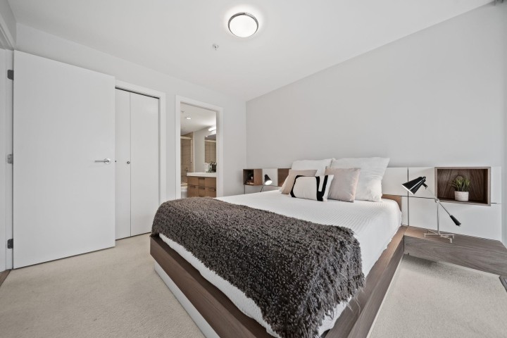 Photo 16 at 207 - 5555 Dunbar Street, Dunbar, Vancouver West