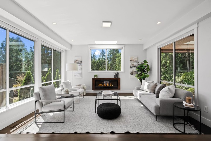 Photo 5 at 4066 Norwood Avenue, Upper Delbrook, North Vancouver