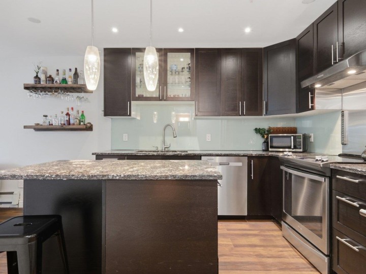 Photo 3 at 216 - 1549 Kitchener Street, Grandview Woodland, Vancouver East
