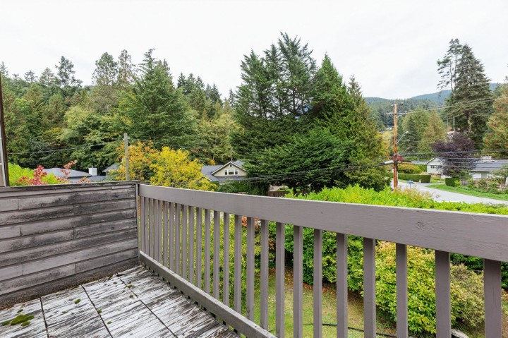 Photo 20 at 5607 Eagle Harbour Road, Eagle Harbour, West Vancouver