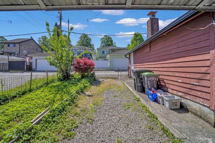 Photo 22 at 3006 E 27th Avenue, Renfrew Heights, Vancouver East