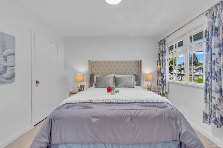 Photo 14 at 3006 E 27th Avenue, Renfrew Heights, Vancouver East
