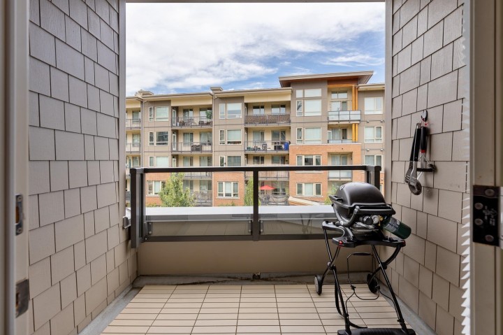 Photo 17 at 212 - 2663 Library Lane, Lynn Valley, North Vancouver