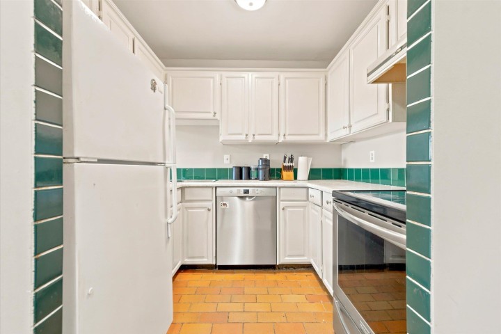 Photo 17 at 101 - 2240 Wall Street, Hastings, Vancouver East