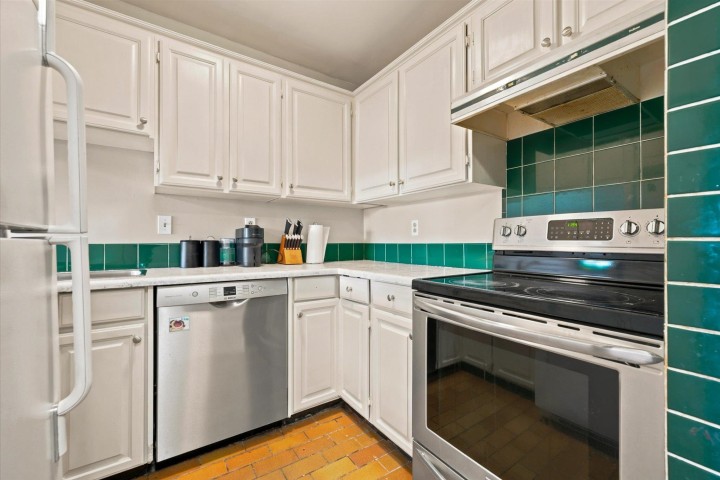 Photo 18 at 101 - 2240 Wall Street, Hastings, Vancouver East