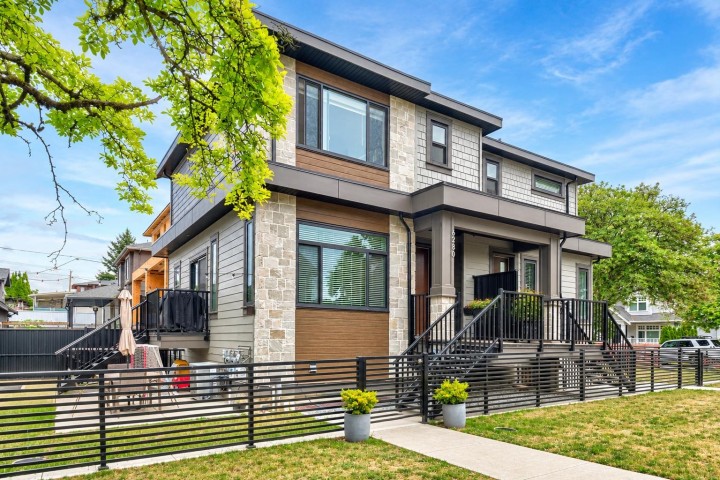 Photo 1 at 6280 Wales Street, Killarney VE, Vancouver East