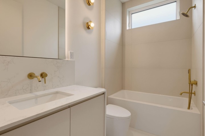 Photo 19 at 2 - 3617 W 12th Avenue, Kitsilano, Vancouver West