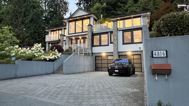 Photo 1 at 4816 Skyline Drive, Canyon Heights NV, North Vancouver