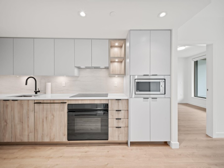 Photo 9 at 425 - 755 Harbourside Drive, Harbourside, North Vancouver