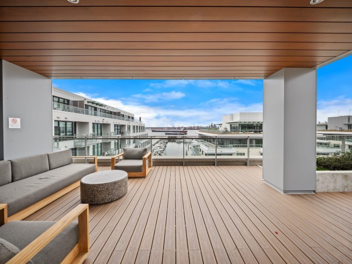 Photo 21 at 425 - 755 Harbourside Drive, Harbourside, North Vancouver