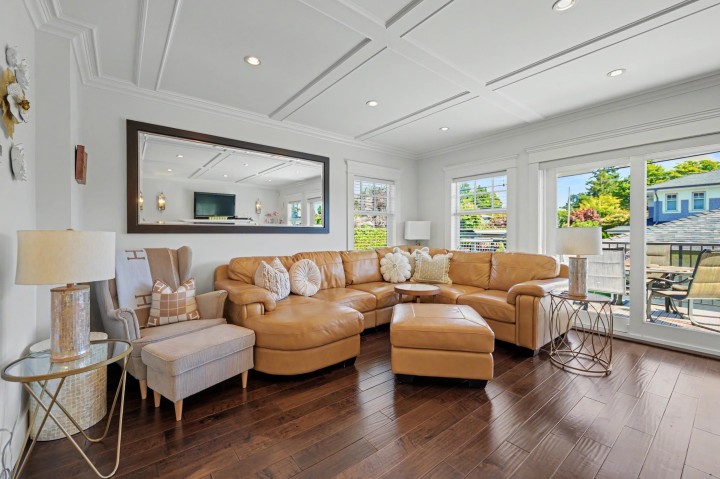 Photo 7 at 952 Grand Boulevard, Boulevard, North Vancouver