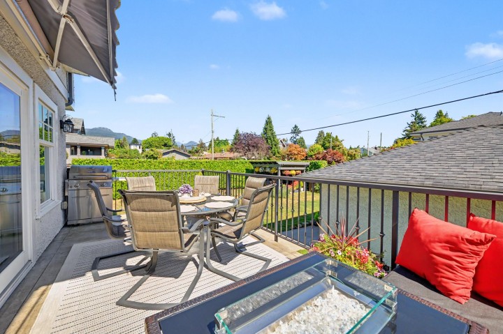 Photo 10 at 952 Grand Boulevard, Boulevard, North Vancouver