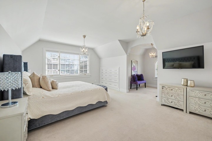 Photo 18 at 952 Grand Boulevard, Boulevard, North Vancouver