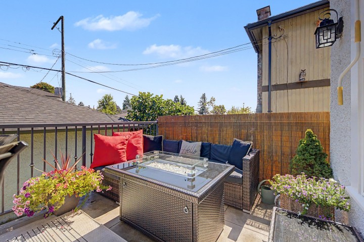 Photo 11 at 952 Grand Boulevard, Boulevard, North Vancouver