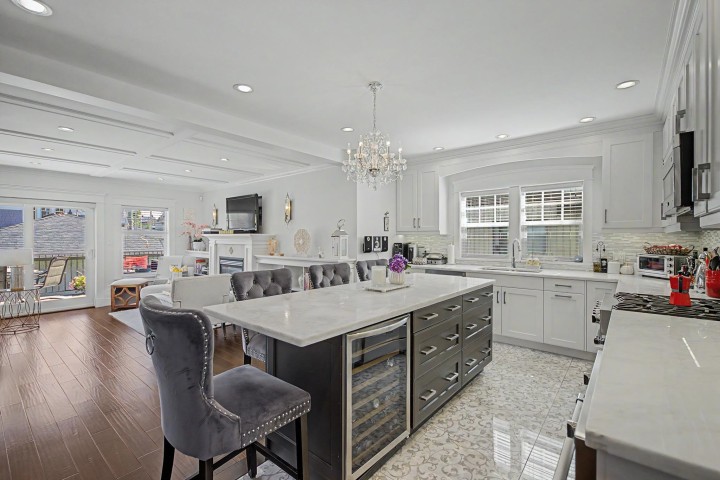 Photo 4 at 952 Grand Boulevard, Boulevard, North Vancouver