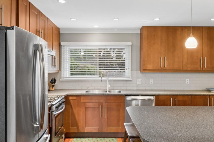 Photo 19 at 1283 Pinewood Crescent, Norgate, North Vancouver