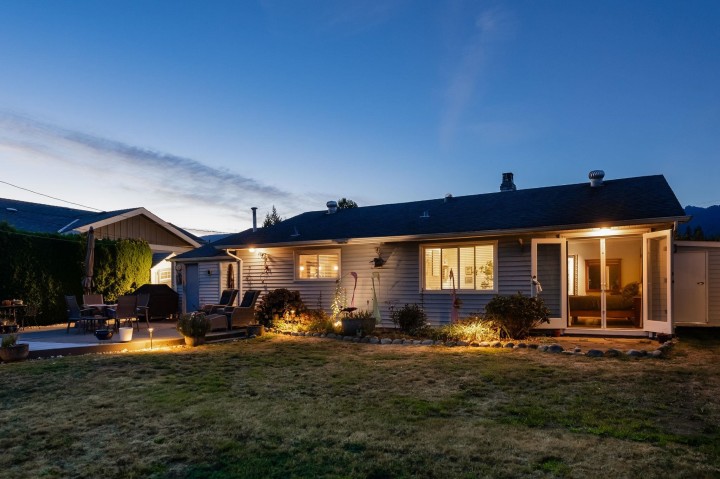 Photo 31 at 1283 Pinewood Crescent, Norgate, North Vancouver