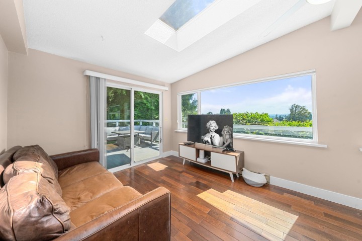 Photo 11 at 3920 Delbrook Avenue, Upper Delbrook, North Vancouver