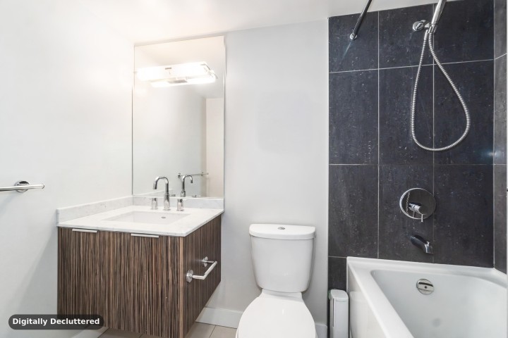 Photo 8 at 813 - 1088 Richards Street, Yaletown, Vancouver West