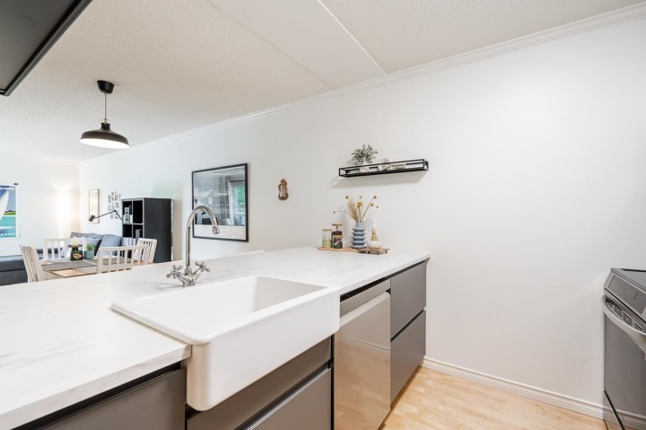 Photo 11 at 303 - 1510 W 1st Avenue, False Creek, Vancouver West