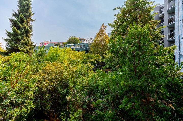 Photo 25 at 303 - 1510 W 1st Avenue, False Creek, Vancouver West
