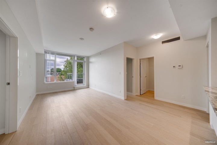 Photo 9 at 704 - 2565 Maple Street, Kitsilano, Vancouver West