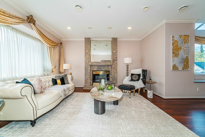 Photo 4 at 4255 W 15th Avenue, Point Grey, Vancouver West