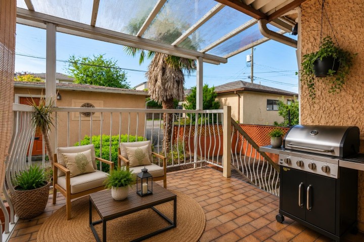 Photo 22 at 2576 Parker Street, Renfrew VE, Vancouver East