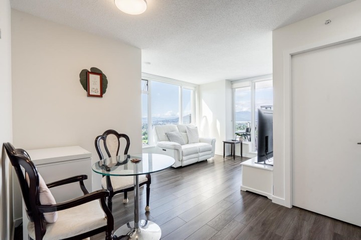 Photo 6 at 2902 - 5665 Boundary Road, Collingwood VE, Vancouver East