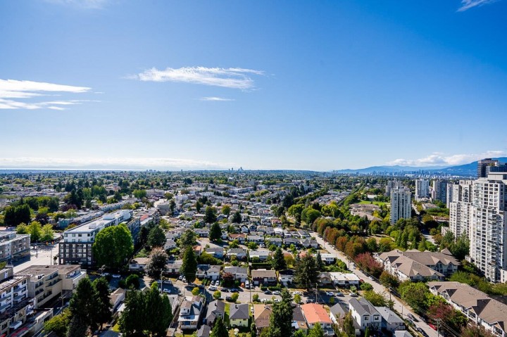 Photo 35 at 2902 - 5665 Boundary Road, Collingwood VE, Vancouver East