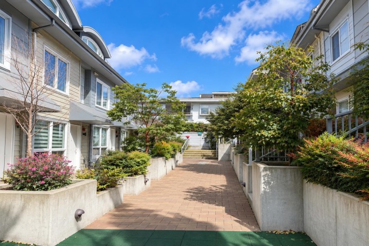 Photo 2 at 7887 French Street, Marpole, Vancouver West