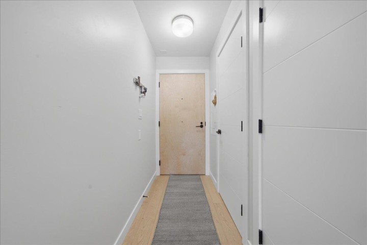 Photo 2 at 203 - 2508 Fraser Street, Mount Pleasant VE, Vancouver East