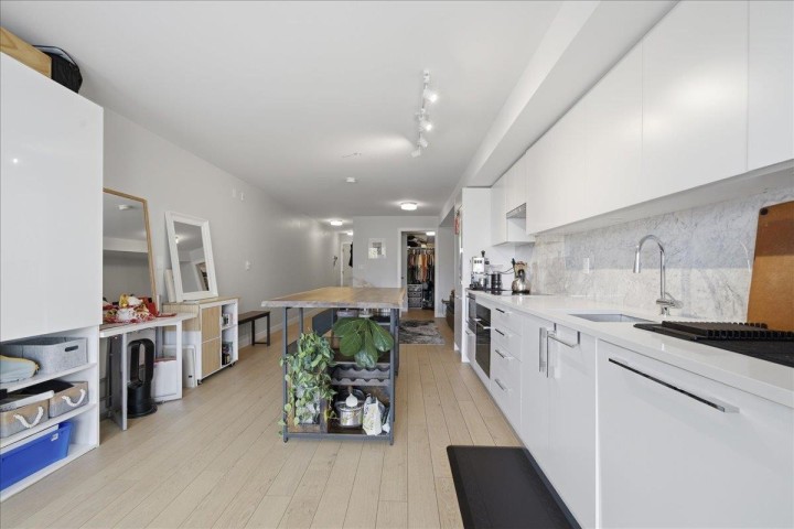 Photo 12 at 203 - 2508 Fraser Street, Mount Pleasant VE, Vancouver East