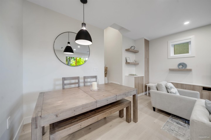 Photo 7 at 2558 William Street, Renfrew VE, Vancouver East