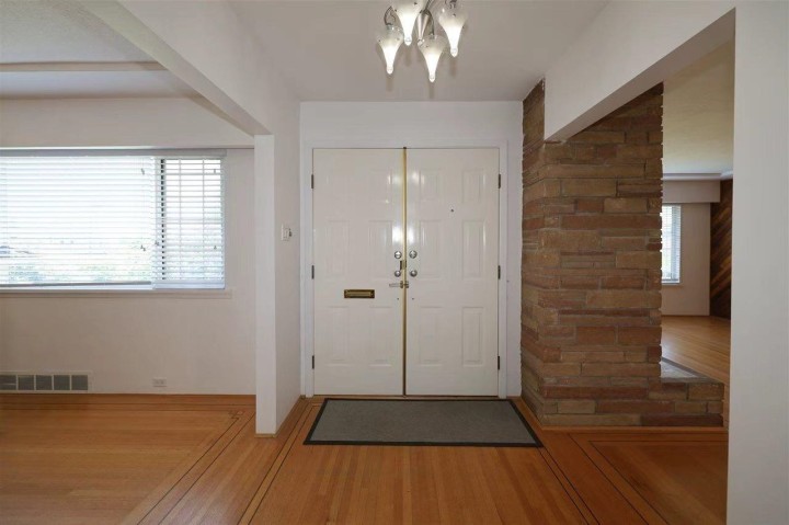 Photo 6 at 1563 E 59th Avenue, Fraserview VE, Vancouver East
