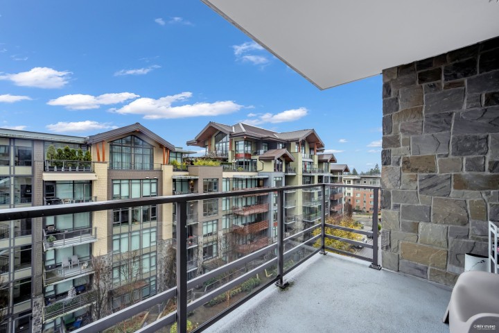 Photo 2 at 405 - 2785 Library Lane, Lynn Valley, North Vancouver