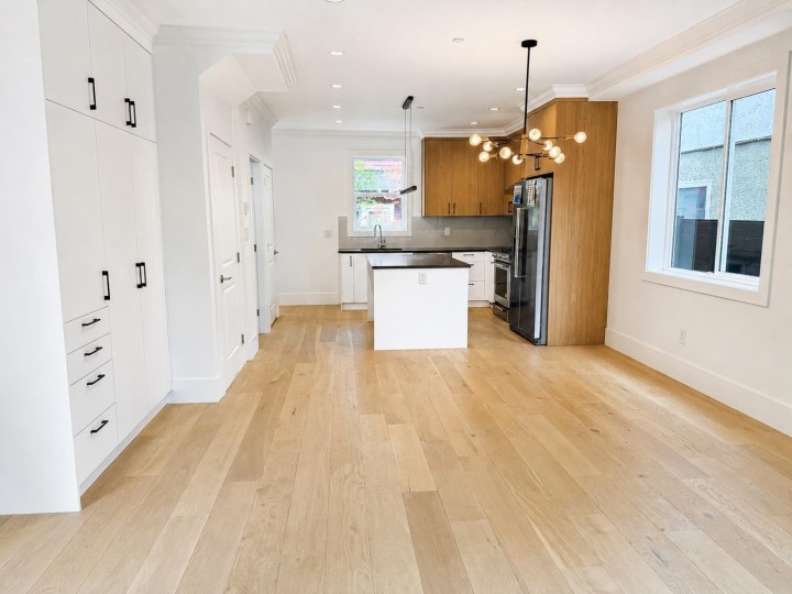 Photo 9 at 1427 E 27th Avenue, Knight, Vancouver East