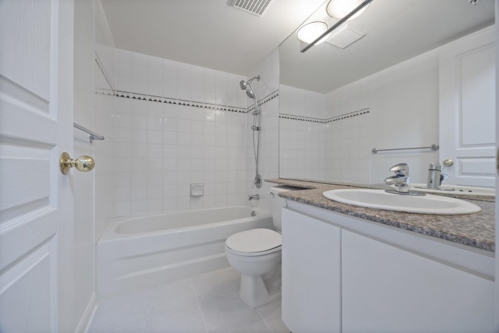 Photo 27 at 907 - 1189 Howe Street, Downtown VW, Vancouver West