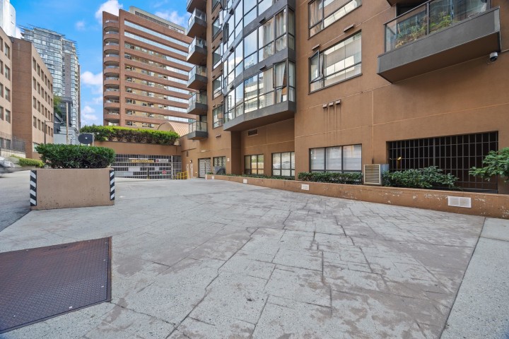 Photo 35 at 907 - 1189 Howe Street, Downtown VW, Vancouver West