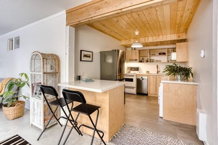 Photo 32 at 4107 Salish Drive, University VW, Vancouver West