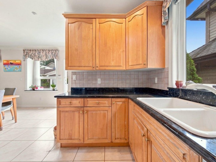 Photo 12 at 3262 W 12th Avenue, Kitsilano, Vancouver West