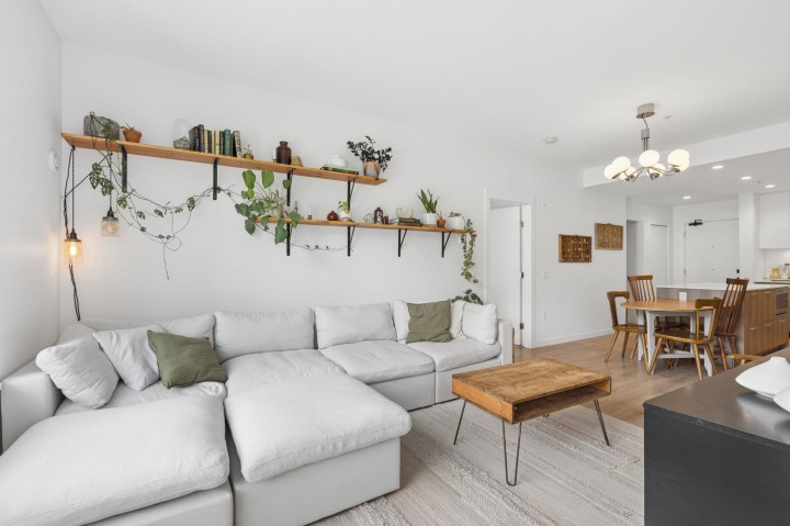 Photo 6 at 209 - 715 W 15th Street, Mosquito Creek, North Vancouver