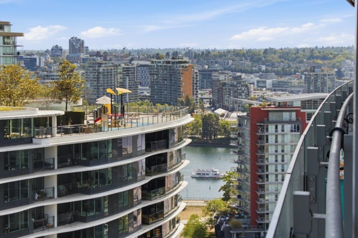 Photo 26 at 2007 - 89 Nelson Street, Yaletown, Vancouver West