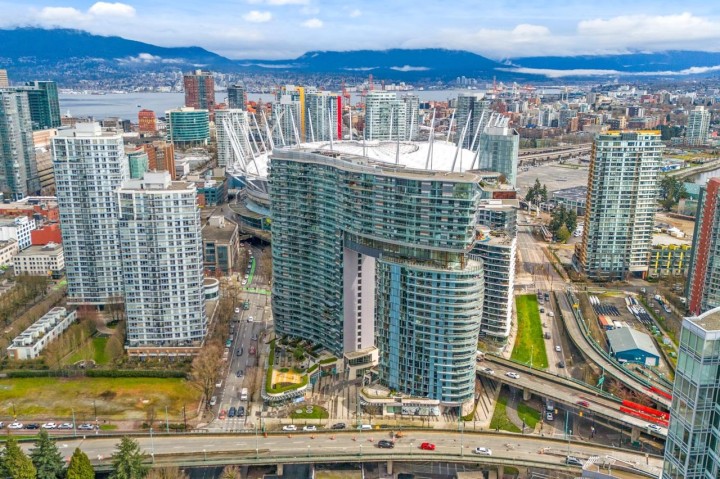 Photo 38 at 2007 - 89 Nelson Street, Yaletown, Vancouver West
