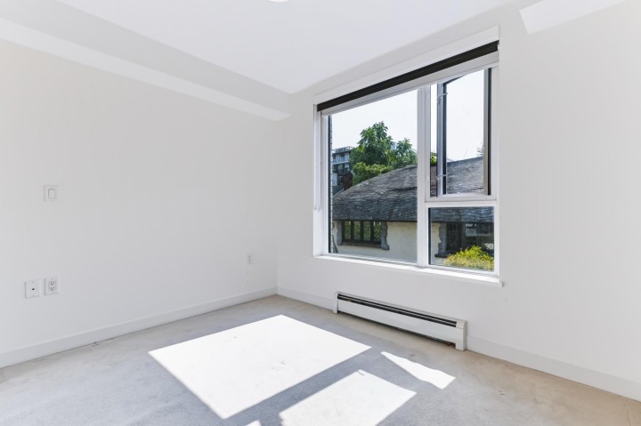 Photo 13 at 2 - 589 W King Edward Avenue, Cambie, Vancouver West