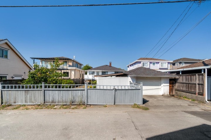 Photo 29 at 6758 Killarney Street, Killarney VE, Vancouver East