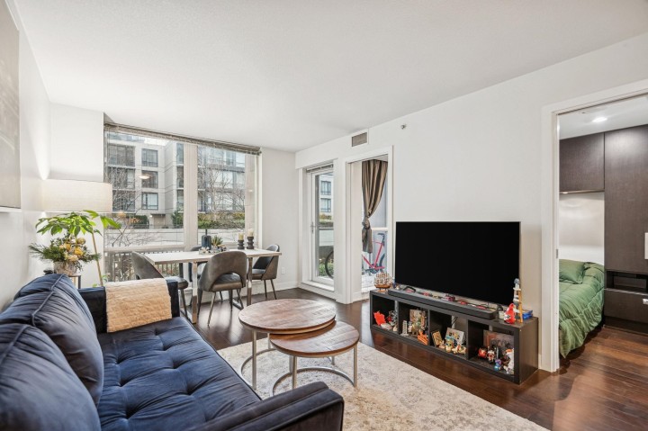 Photo 9 at 301 - 1055 Richards Street, Downtown VW, Vancouver West