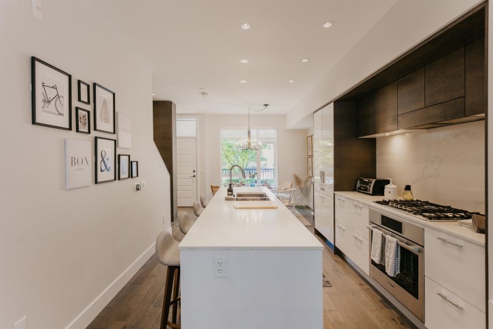 Photo 3 at 7476 Granville Street, South Granville, Vancouver West