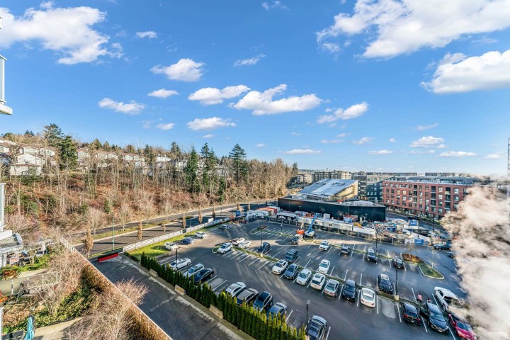 Photo 19 at 716 - 3557 Sawmill Crescent, South Marine, Vancouver East