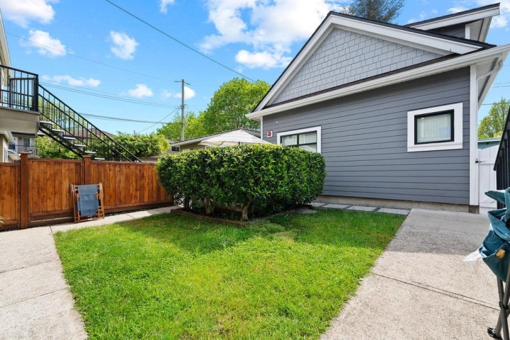 Photo 23 at 968 E 31st Avenue, Fraser VE, Vancouver East